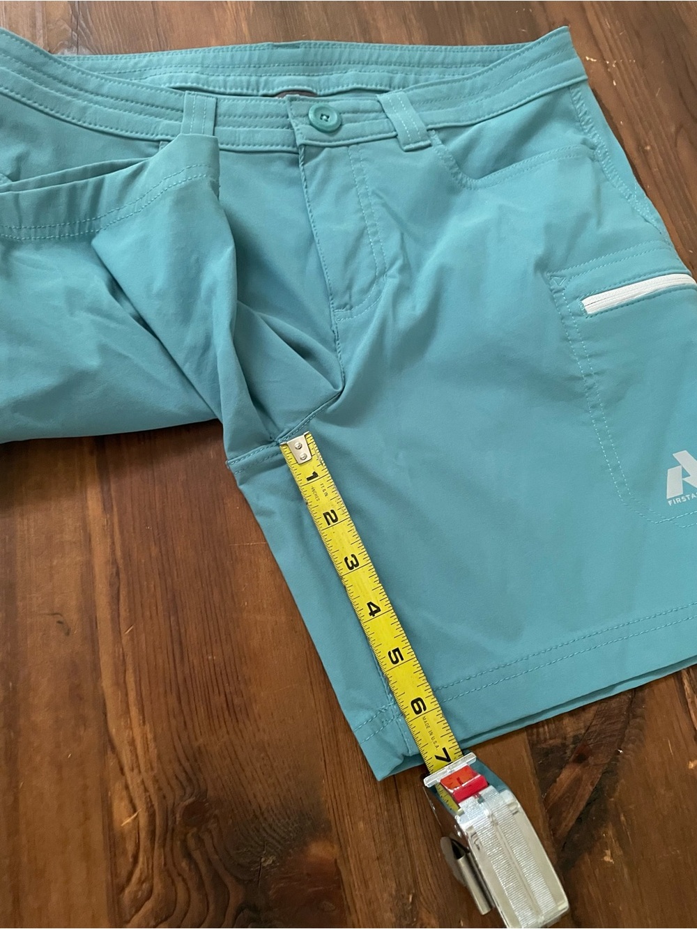 Eddie Bauer Aqua Blue Guide Pro Shorts - Picture 2 of 2